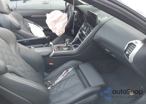 2024 BMW M8 Competition z USA, uszkodzony, nr VIN WBSDZ0C06RCR19055